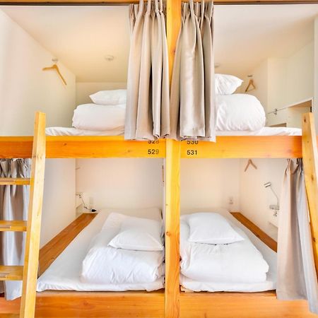 Hostel Ogk Mix Domitory Room "Not Studio Just Shared Room"- Vacation Stay 69328V أوساكا المظهر الخارجي الصورة